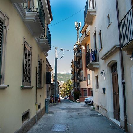 Apartamento Casa Fedele LʼAquila Exterior foto